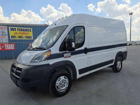 Used 2017 RAM ProMaster 1500 w/ Interior Convenience Group image 2