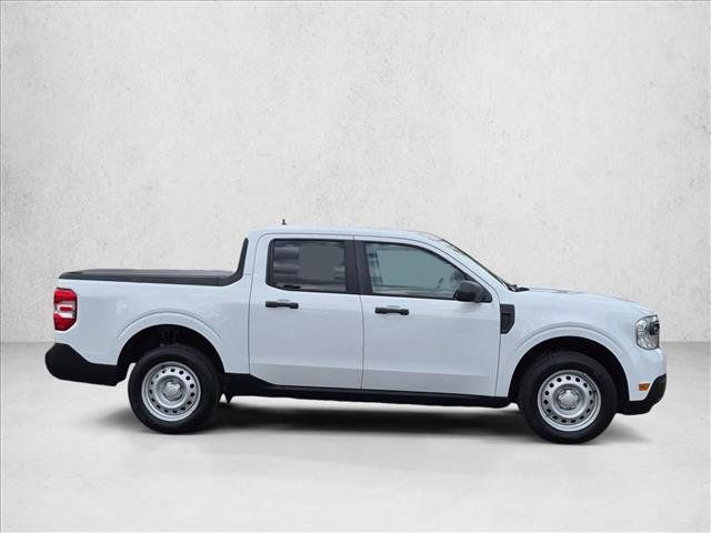 Used 2024 Ford Maverick XL FWD image 4
