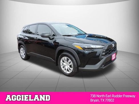 Used 2026 Toyota Corolla Cross L FWD image 3