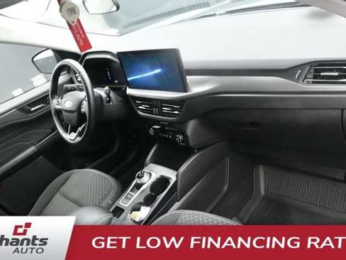 Used 2023 Ford Escape Active w/ Tech Pack #1 AWD/4WD image 12