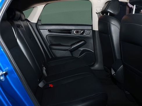 Used 2023 Honda Civic Touring image 15