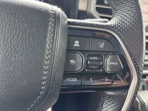 Used 2022 Toyota Tundra Limited image 26