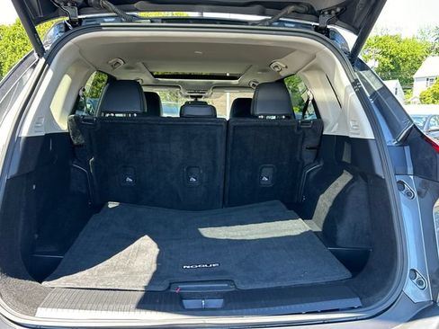 Certified 2023 Nissan Rogue SV w/ SV Premium B Package AWD/4WD image 29