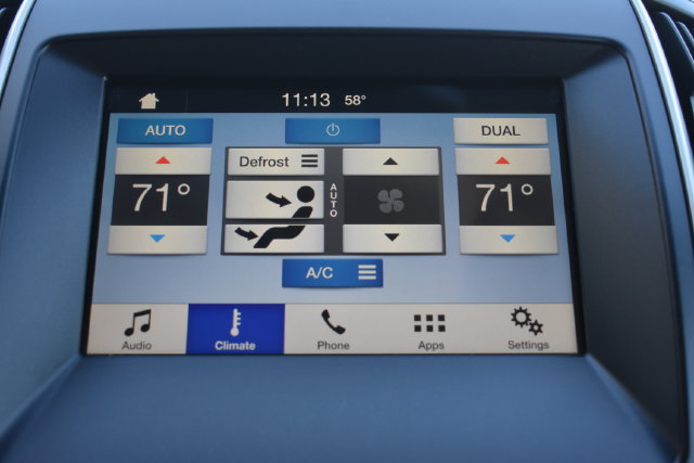 Used 2016 Ford Edge SEL w/ Equipment Group 201A AWD/4WD image 27