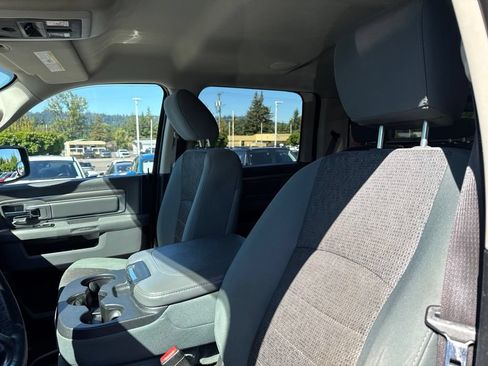 Used 2015 RAM 2500 Big Horn AWD/4WD image 4