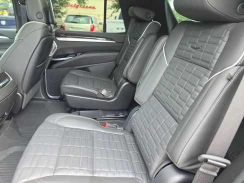 Used 2025 Cadillac Escalade Sport Platinum w/ LPO, ONYX Package RWD image 31