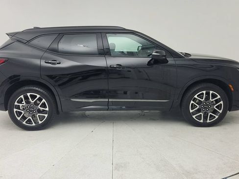 Certified 2025 Chevrolet Blazer RS FWD image 8
