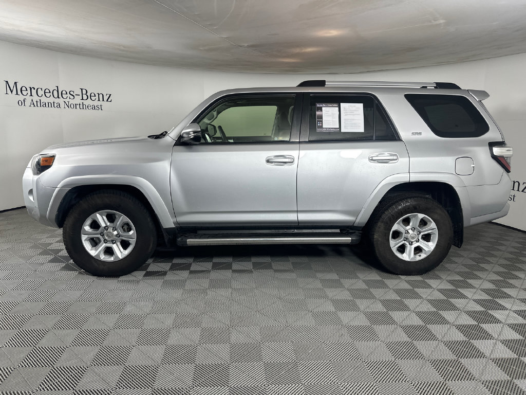 Used 2019 Toyota 4Runner SR5 Premium RWD image 4