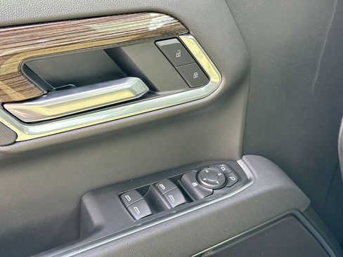 New 2026 Chevrolet Silverado 1500 LT w/ Convenience Package II image 16