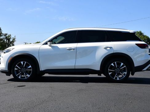 Used 2023 INFINITI QX60 Luxe w/ Performance Audio Package AWD/4WD image 4