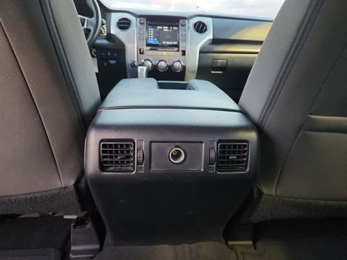 Used 2018 Toyota Tundra SR5 w/ TRD Off Road Package image 17