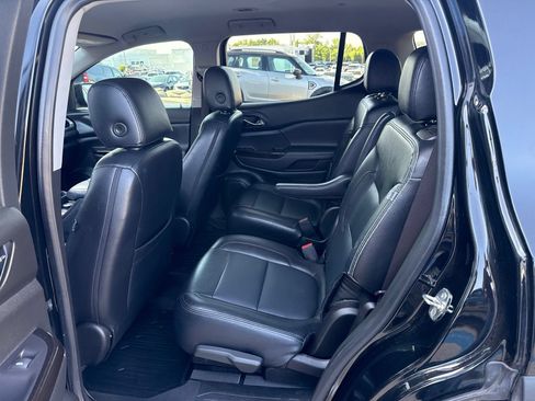 Used 2020 GMC Acadia AT4 w/ Driver Alert Package II AWD/4WD image 12