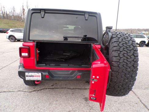 Used 2021 Jeep Wrangler Unlimited Rubicon w/ Cold Weather Group image 6