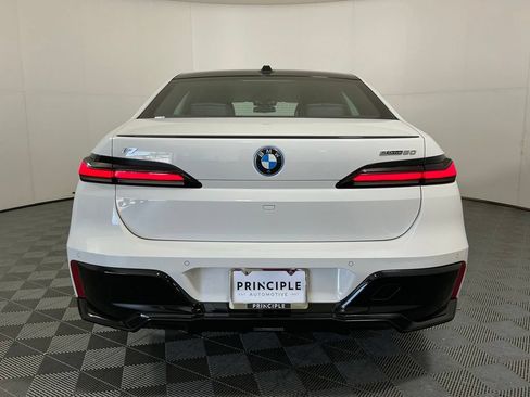 Used 2024 BMW i7 eDrive50 w/ M Sport Package RWD image 6