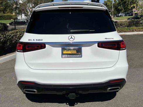 Used 2021 Mercedes-Benz GLS 580 4MATIC image 25
