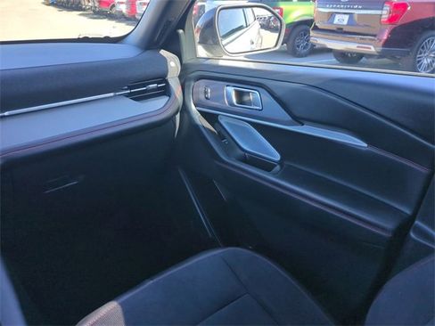 Used 2025 Ford Explorer ST w/ Sun And Sound Package image 17