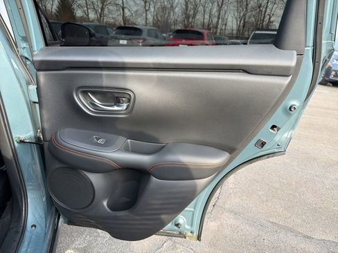 Certified 2025 Honda HR-V Sport image 21