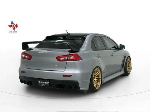 Used 2014 Mitsubishi Lancer Evolution GSR image 6