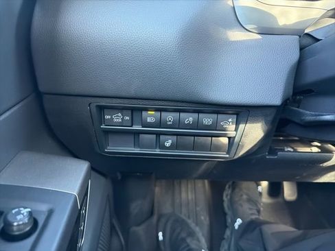 Used 2024 Toyota Tundra Limited image 18