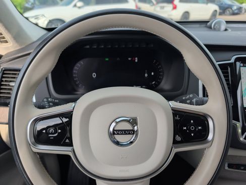 Certified 2024 Volvo XC90 B6 Ultimate AWD/4WD image 24