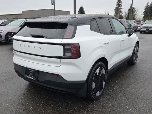 New 2026 Volvo EX30 Plus w/ Protection Package Premier image 2