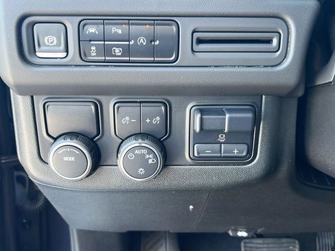 Used 2024 Chevrolet Tahoe RST w/ Luxury Package image 20