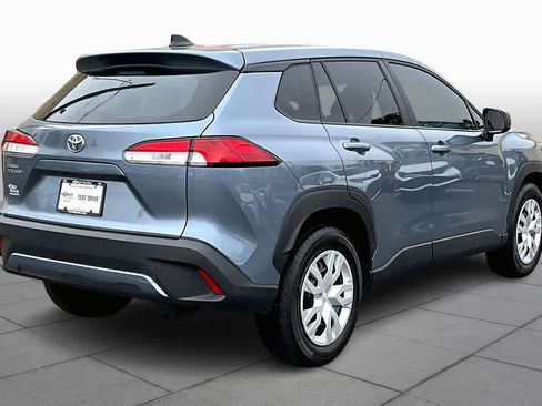Certified 2024 Toyota Corolla Cross L image 11