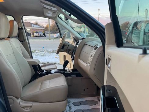 Used 2012 Ford Escape Limited image 12
