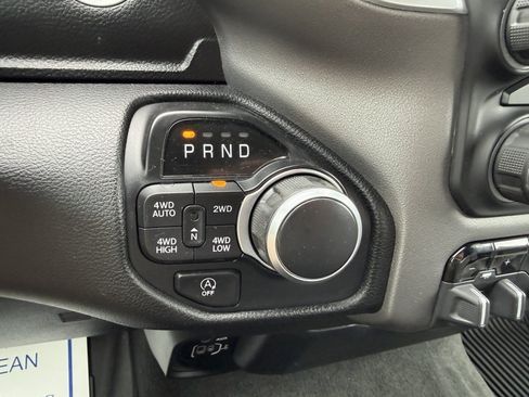 Used 2021 RAM 1500 Big Horn AWD/4WD image 29