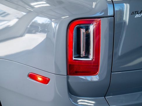 Used 2022 Rolls-Royce Cullinan image 27