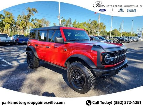 Certified 2022 Ford Bronco Wildtrak image 1