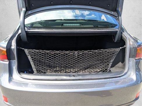 Used 2019 Lexus IS 300 image 6