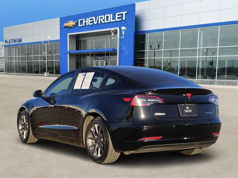 Used 2022 Tesla Model 3 Long Range image 4