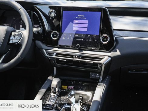 New 2026 Lexus RX 350 AWD image 16