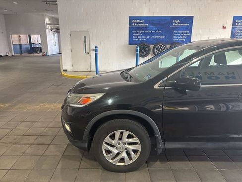 Used 2016 Honda CR-V EX image 2