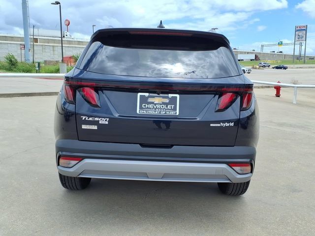 Used 2025 Hyundai Tucson Blue AWD/4WD image 6