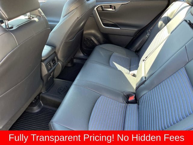 Used 2025 Toyota RAV4 XSE w/ Weather Package AWD/4WD image 18