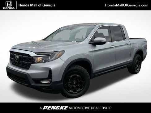 Used 2025 Honda Ridgeline RTL+ image 1