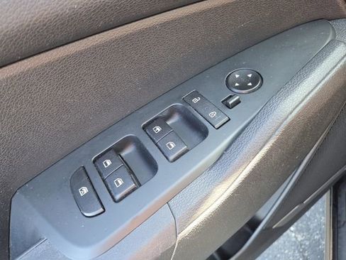 Used 2023 Kia Sportage LX FWD image 7