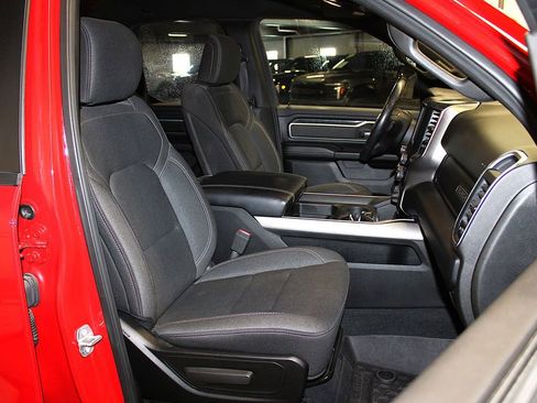 Used 2019 RAM 1500 Big Horn image 31