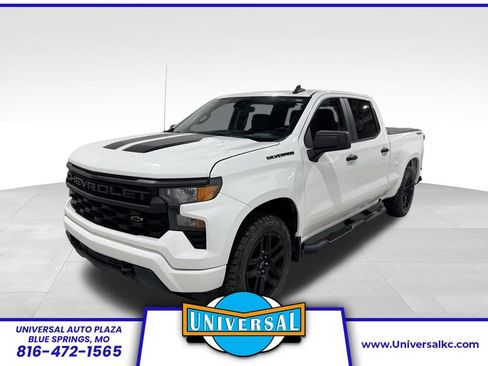 Used 2022 Chevrolet Silverado 1500 Custom w/ Rally Edition AWD/4WD image 1