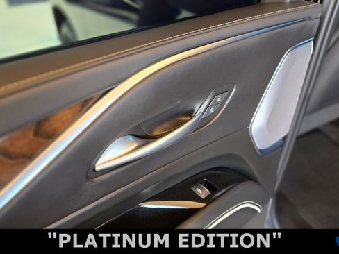 Used 2023 Cadillac Escalade ESV Sport Platinum image 22