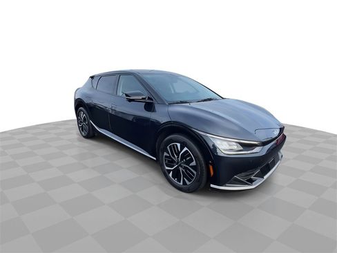 Used 2022 Kia EV6 Wind w/ Wind Technology Package image 2