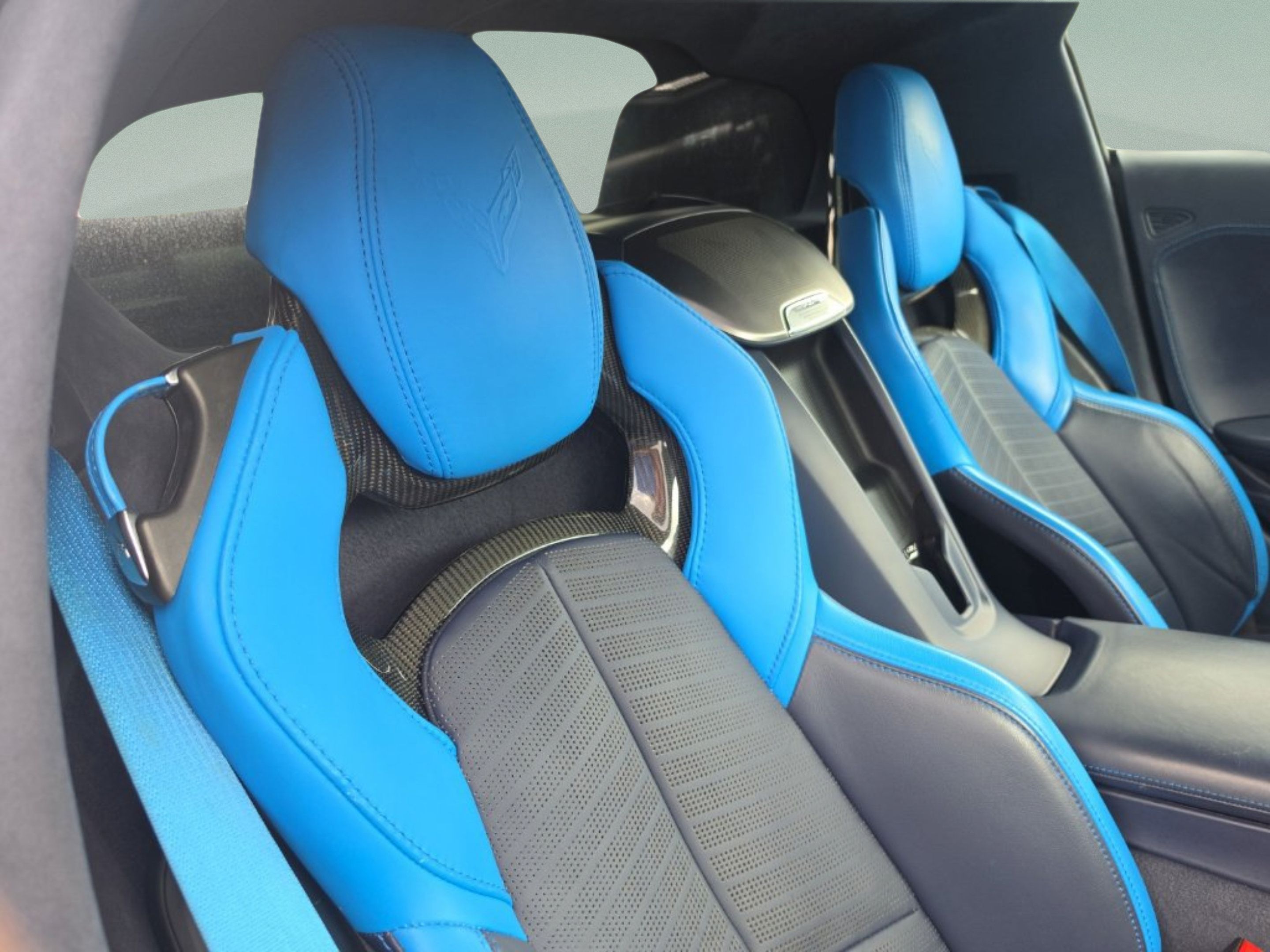 Used 2023 Chevrolet Corvette Stingray Premium Cpe w/ Z51 Performance Package RWD image 24
