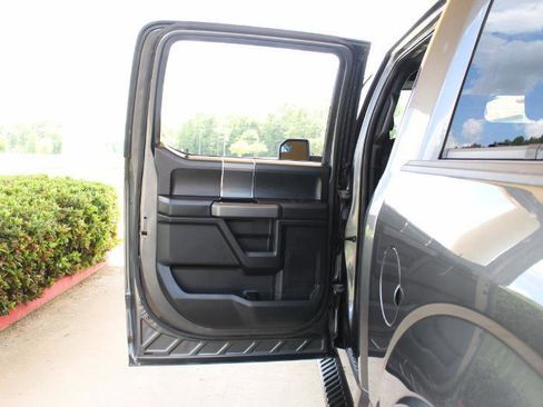 Used 2019 Ford F150 XLT w/ Equipment Group 302A Luxury AWD/4WD image 29