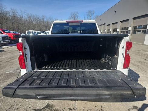 Used 2023 Chevrolet Silverado 1500 RST w/ Convenience Package II image 26