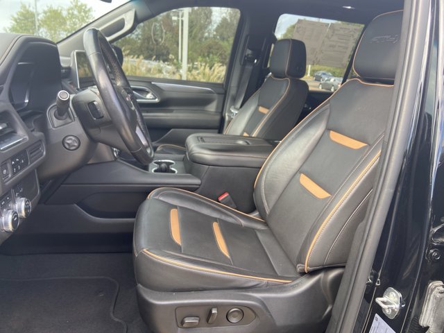 Used 2023 GMC Yukon AT4 AWD/4WD image 17
