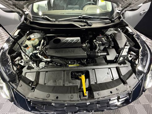 Used 2023 Nissan Rogue SV image 21