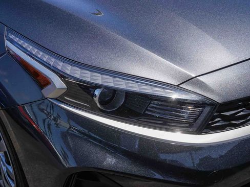 Certified 2023 Kia Forte LX FWD image 11