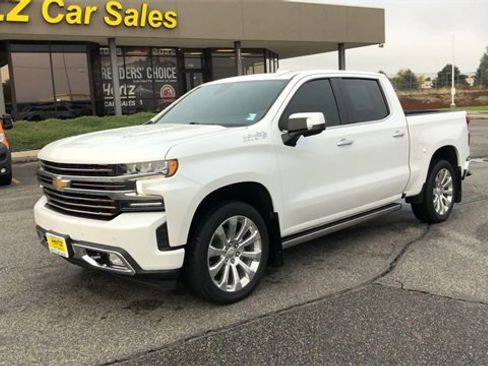 Used 2021 Chevrolet Silverado 1500 High Country w/ Technology Package image 4